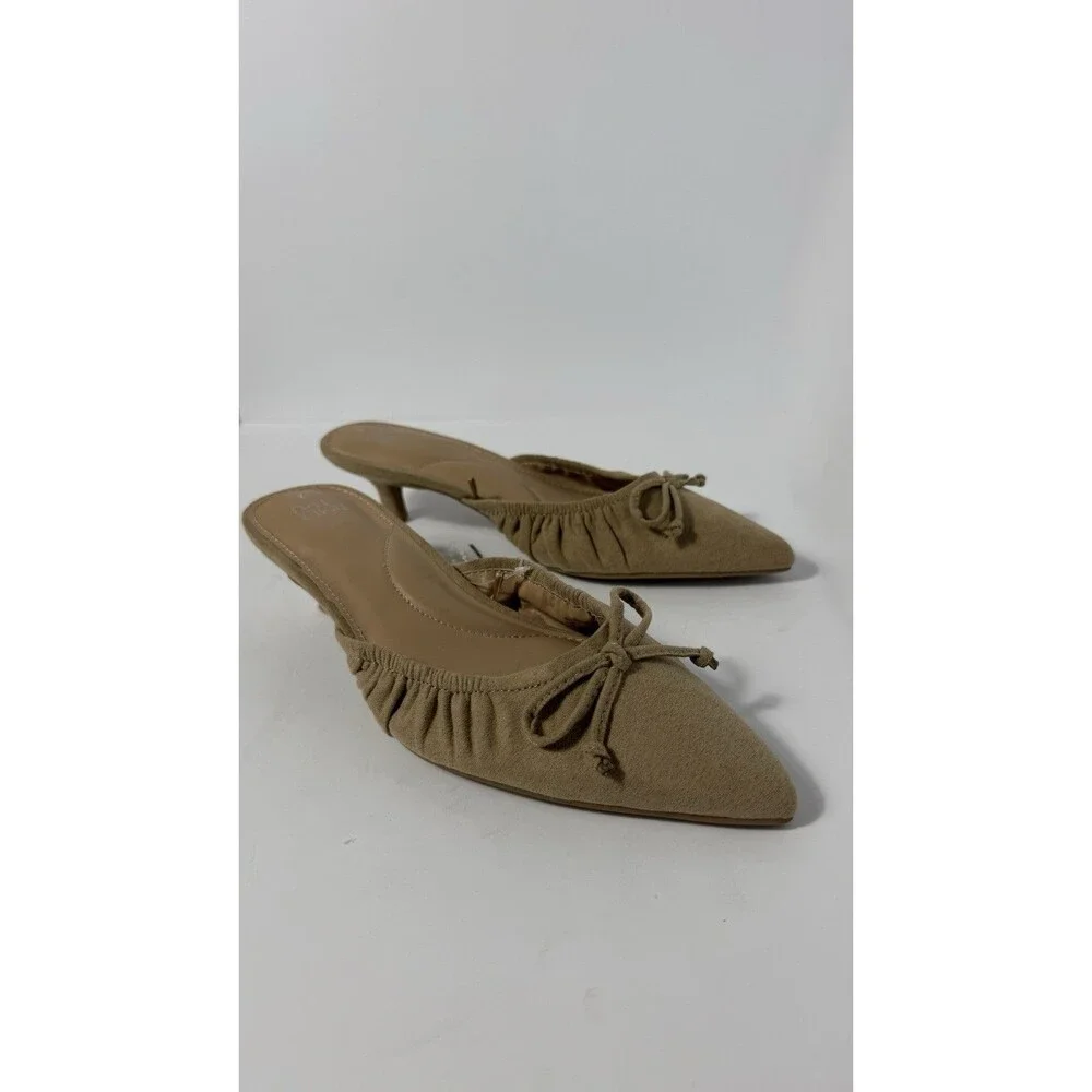 Time and Tru Pointed Toe Kitten Heel Mules with Bow Tan Size 7
